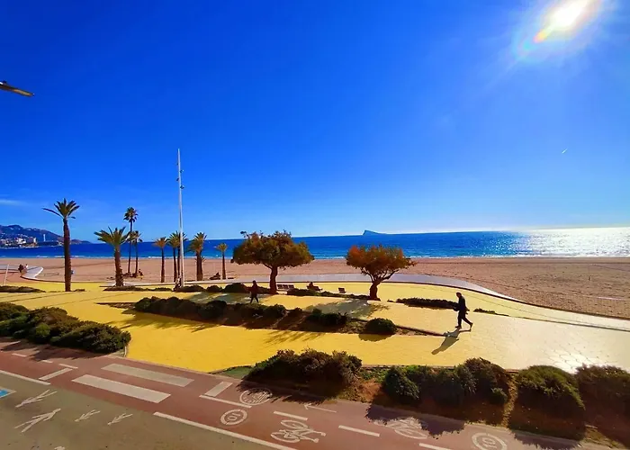 Lägenhet 1º Linea Playa Poniente *