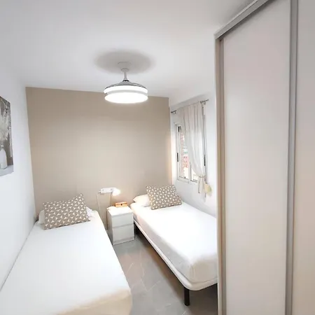 1º Línea Playa Poniente Apartamento *